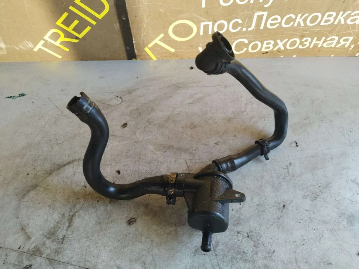 патрубок вентиляции картера Opel Combo C 55354959
