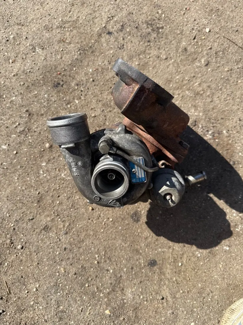 верхняя (малая) турбина Peugeot 306 1 поколение 53149707012