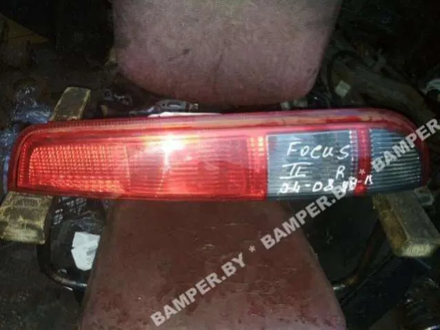 Фонарь задний правый Ford Focus 1 поколение (North America) [рестайлинг]