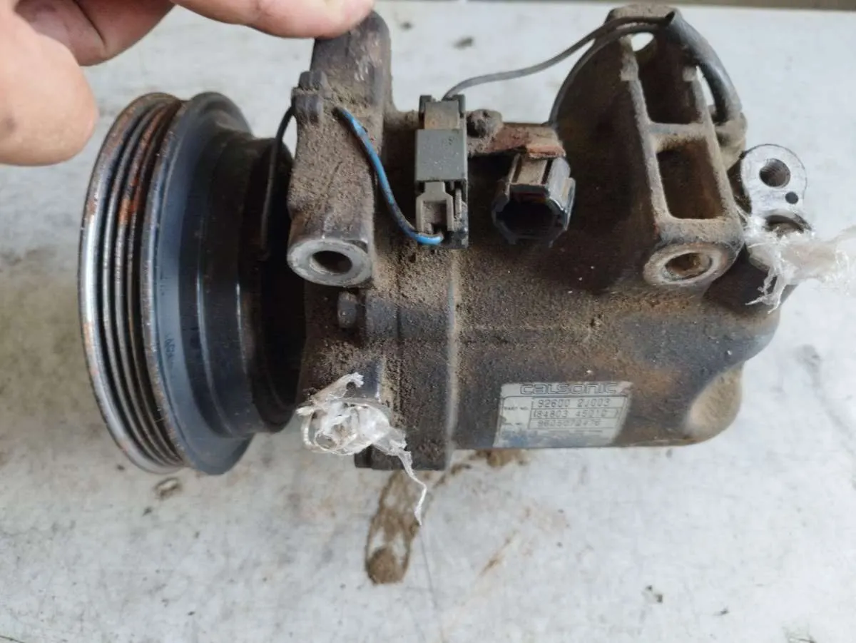 компрессор кондиционера Nissan Primera 1 поколение 926002J003 — фото 3