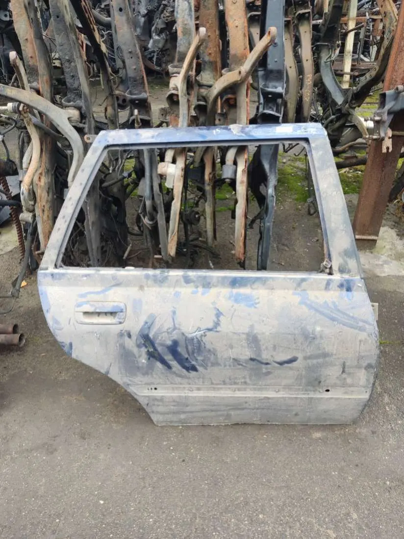 Дверь задняя правая Peugeot 406 1 поколение [рестайлинг]