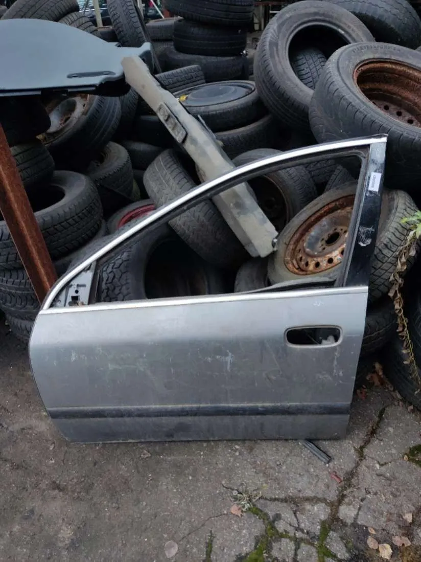 Дверь передняя левая Peugeot 607 1 поколение