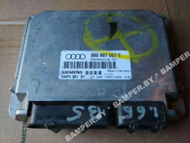 блок управления двигателем Volkswagen Passat (North America) B5 3B0907557E