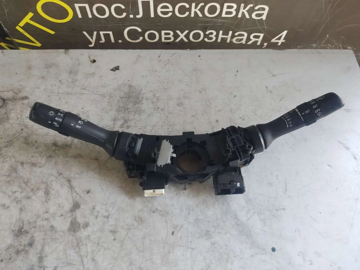 переключатель подрулевой (стрекоза) Toyota Sienna 3 поколение