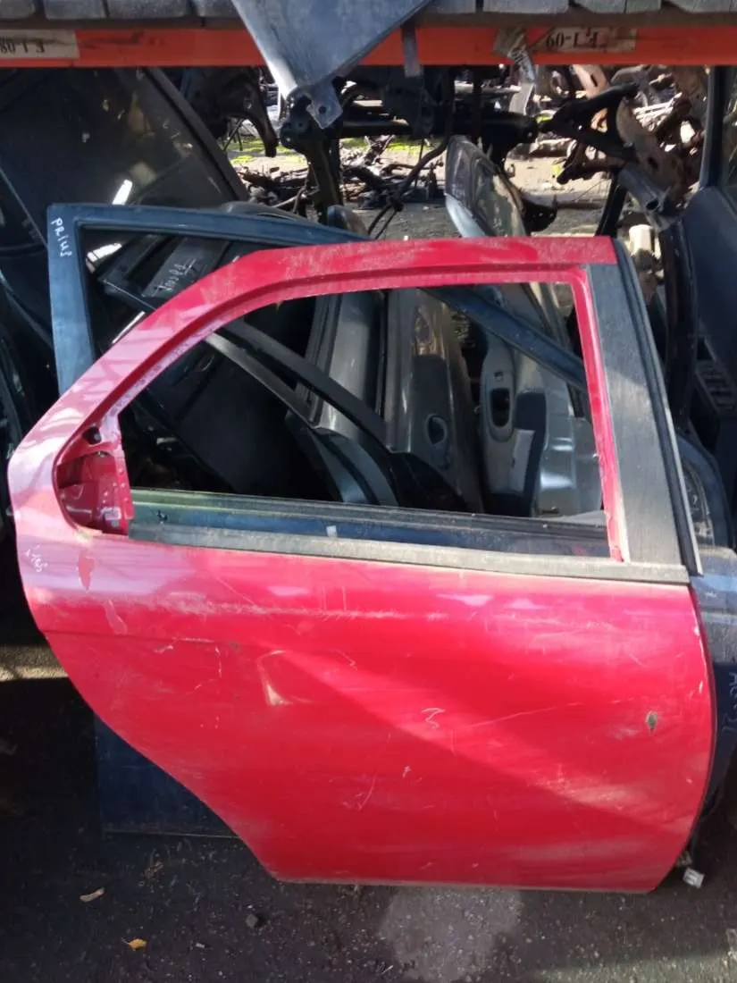 Дверь задняя правая Alfa Romeo 156 932