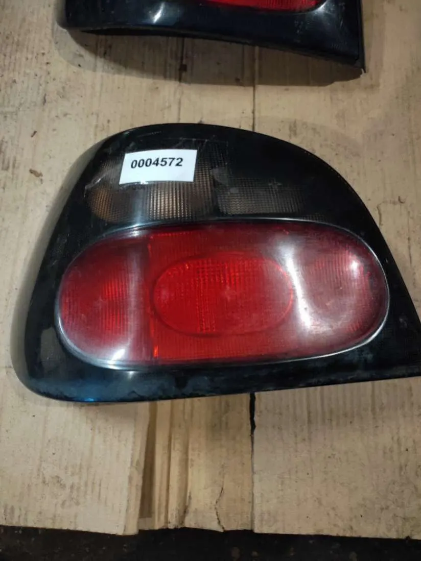 Фонарь задний левый Renault Megane 1 поколение