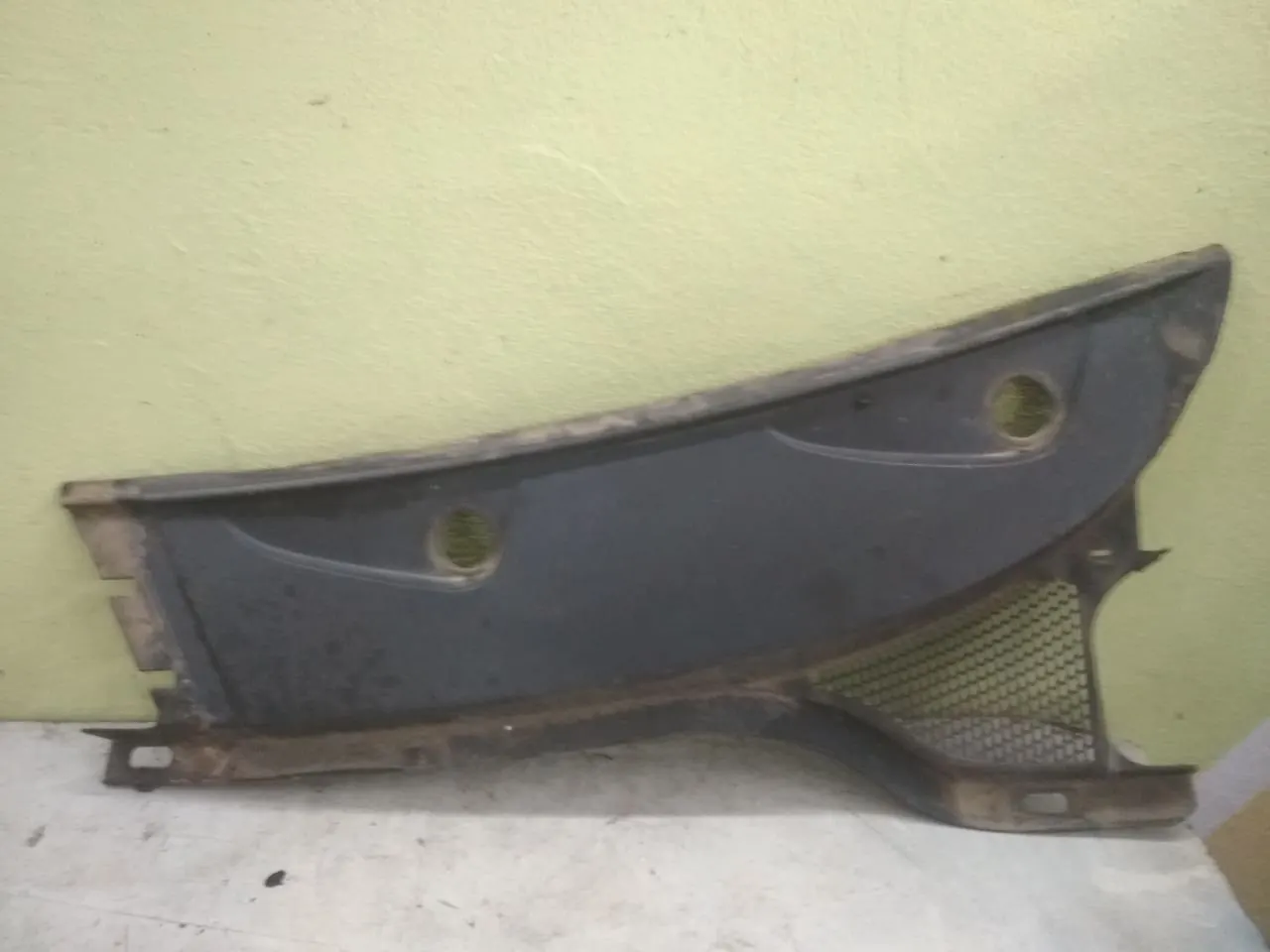 Решетка стеклоочистителя (Дождевик) Renault Scenic 1 поколение