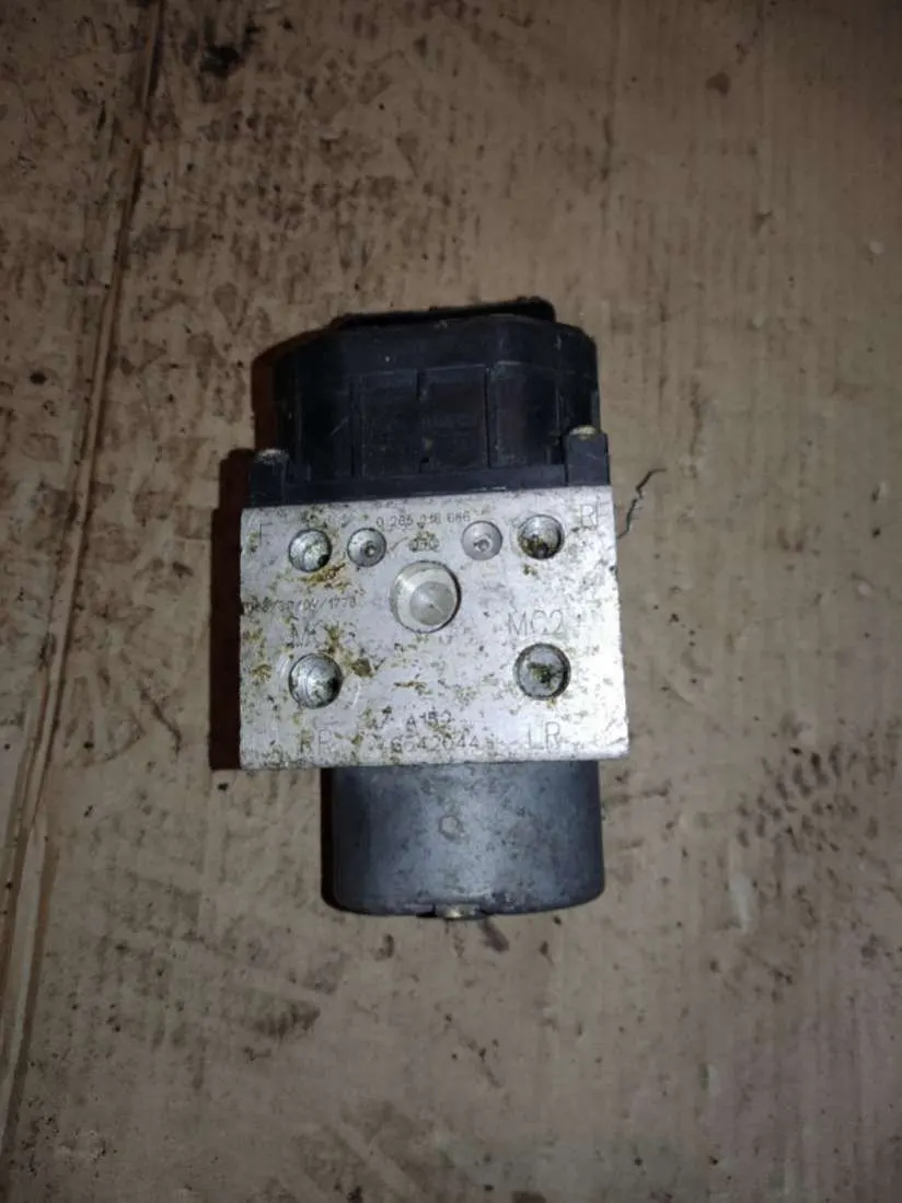 Блок АБС (ABS) Alfa Romeo 146 930 0273004416