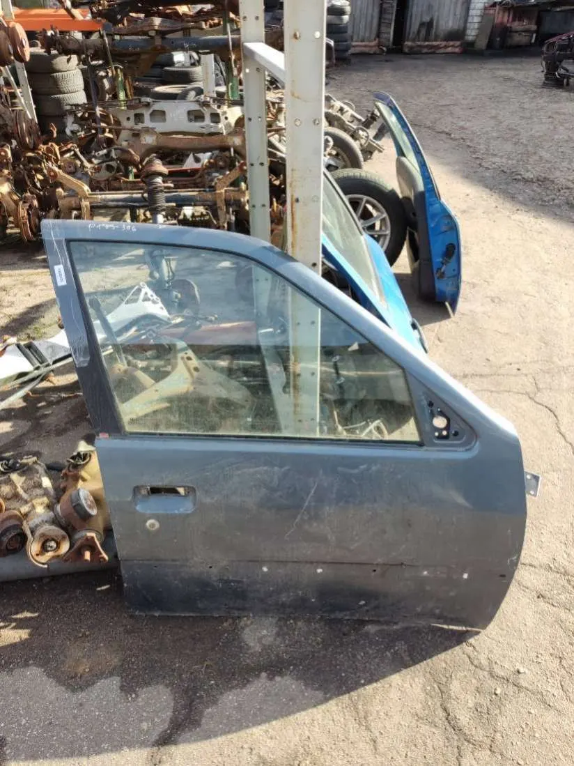 Дверь передняя правая Peugeot 306 1 поколение
