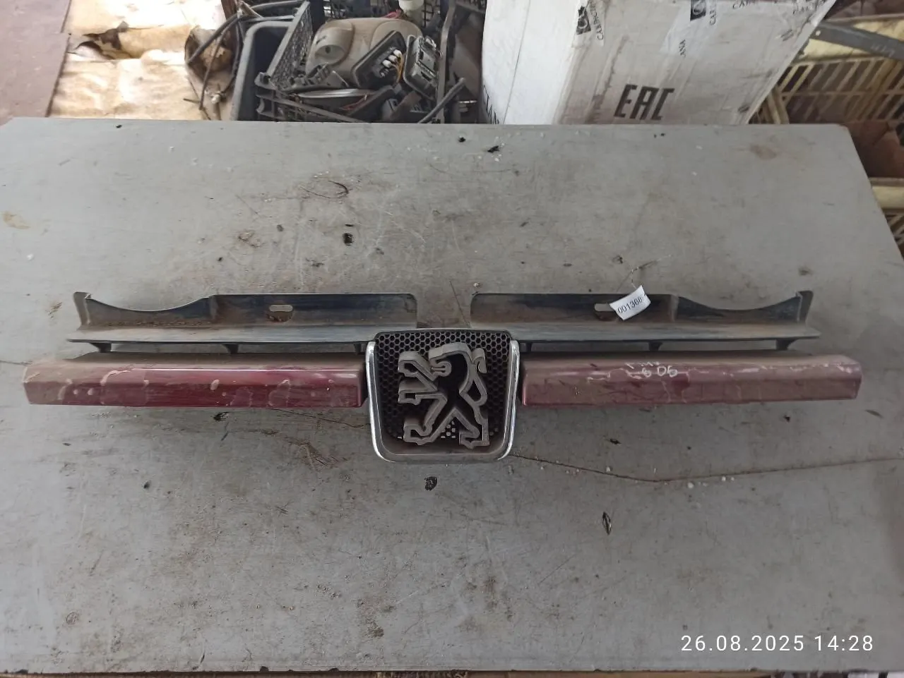 решетка радиатора Peugeot 605 1 поколение [рестайлинг]