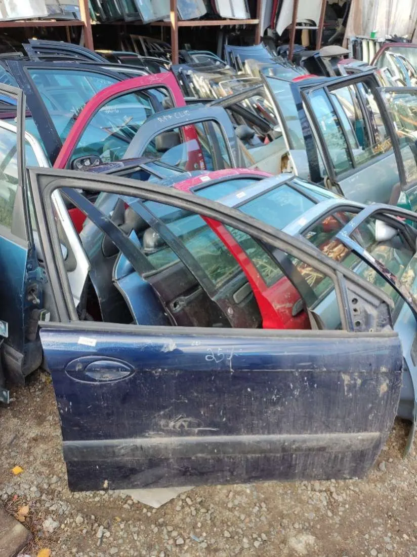 Дверь передняя правая Citroen C5 1 поколение