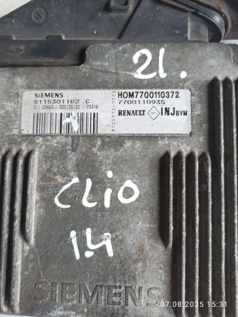 блок управления двигателем Renault Clio 1 поколение 7700110372