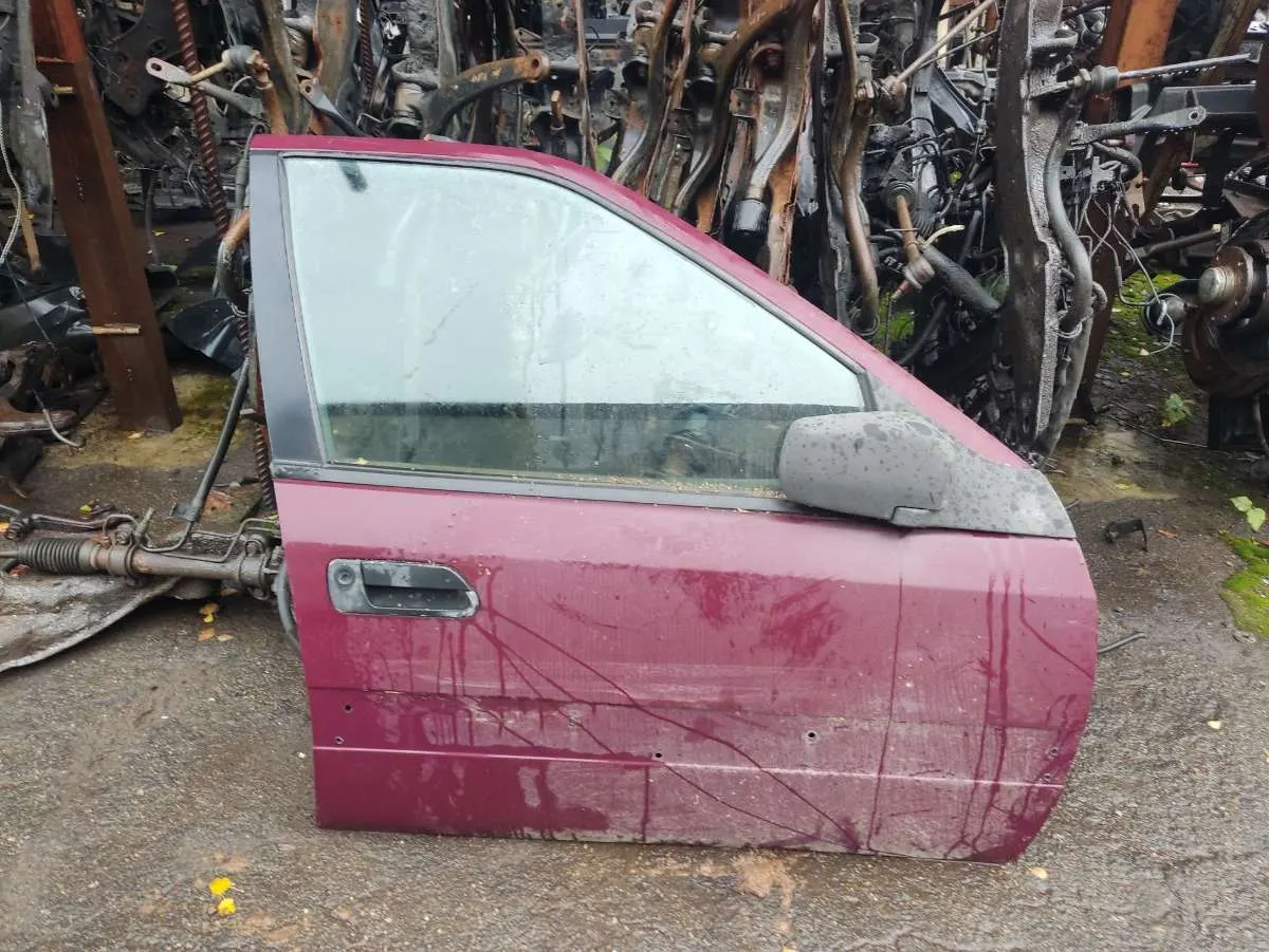 Дверь передняя правая Citroen Xantia 1 поколение