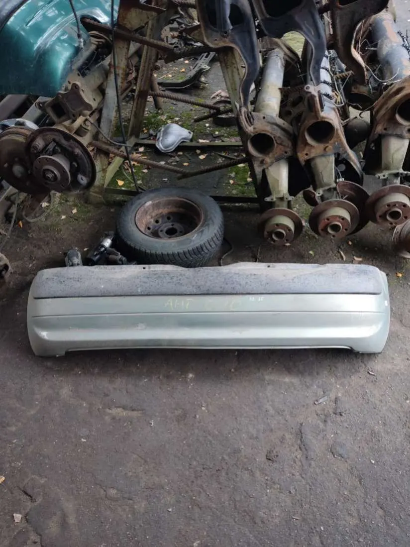 бампер задний Renault Clio 2 поколение