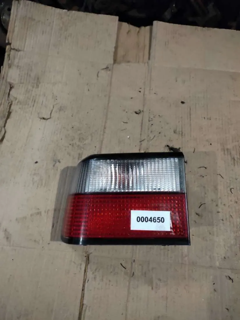 Фонарь задний левый Citroen Xantia 1 поколение