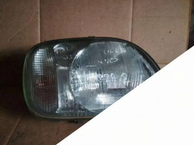 Фара правая Nissan Micra 2 поколение