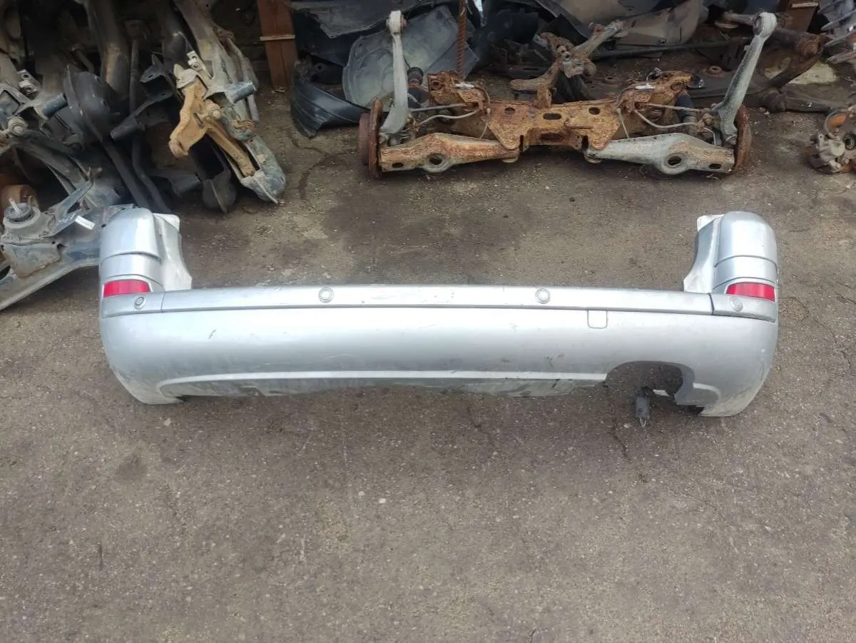 Заглушка (решетка) в бампер задний Citroen C8 1 поколение
