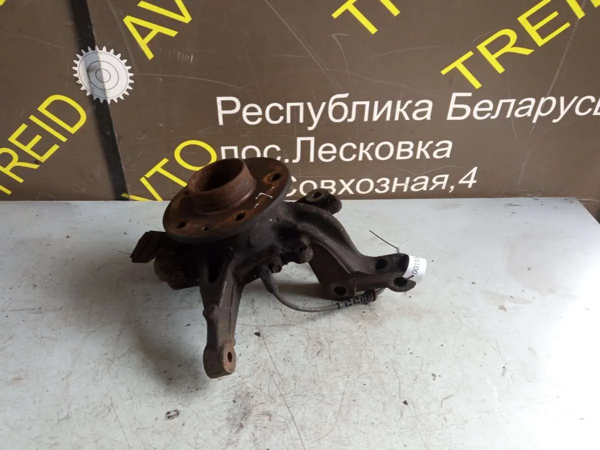 Ступица передняя левая Renault Scenic 3 поколение