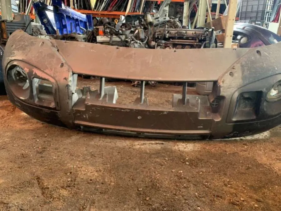 бампер передний Renault Scenic 1 поколение [рестайлинг]
