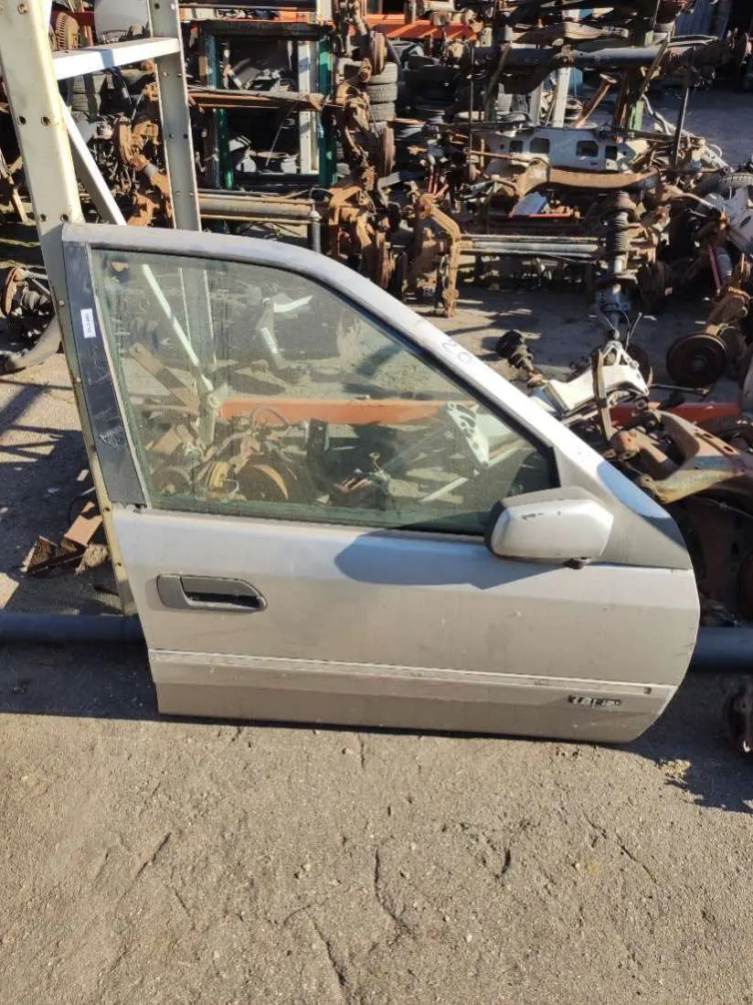 Дверь передняя правая Citroen Xantia 1 поколение [рестайлинг]