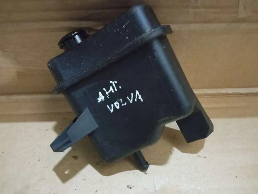 Бачок ГУР Volvo S40 1 поколение