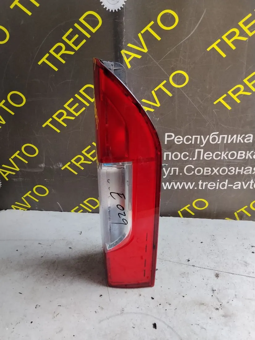 Фонарь задний правый Peugeot Boxer