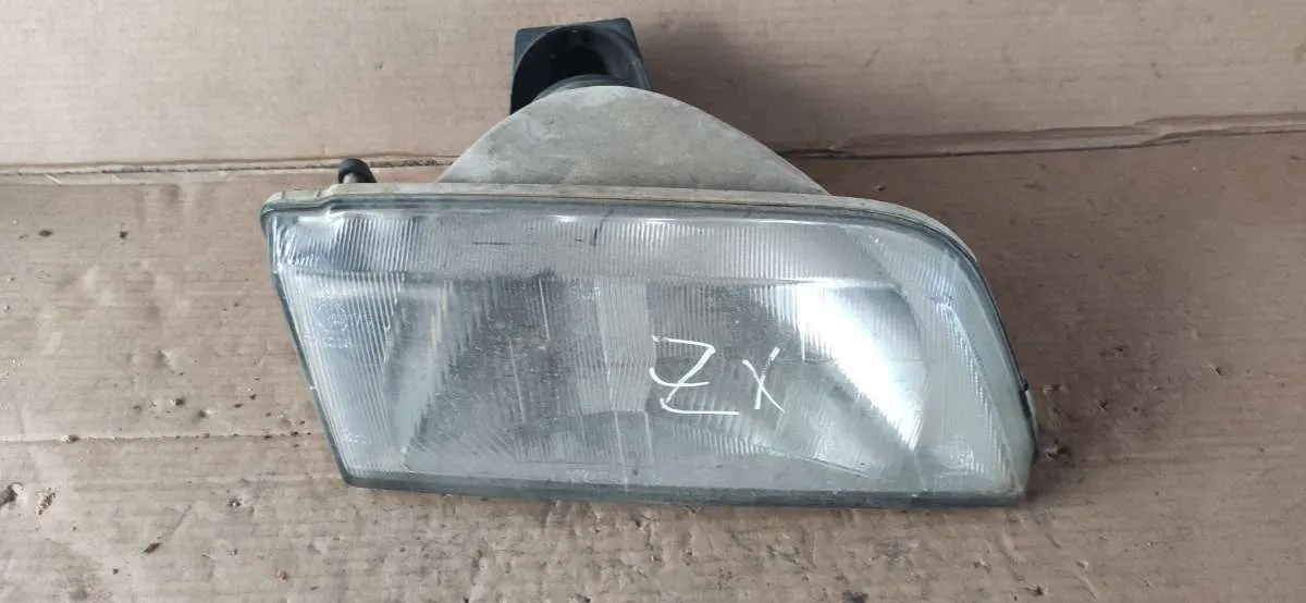 Фара передняя правая Citroen ZX 1 поколение