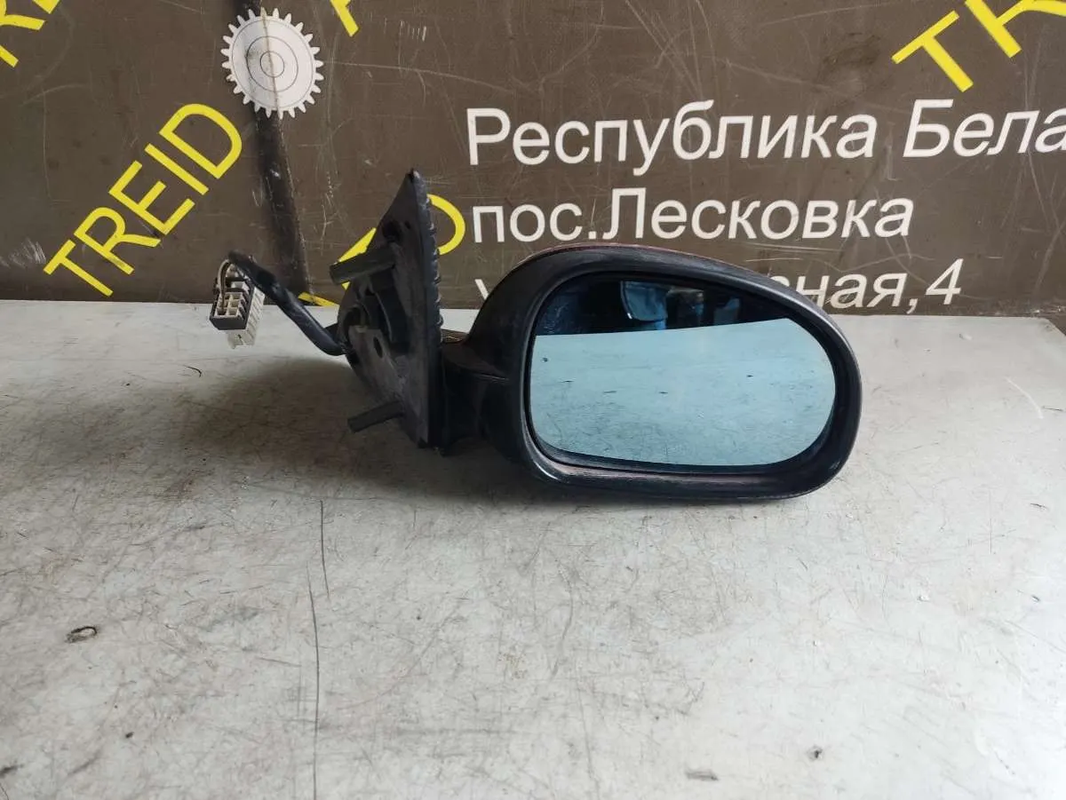 Зеркало правое Peugeot 406 1 поколение