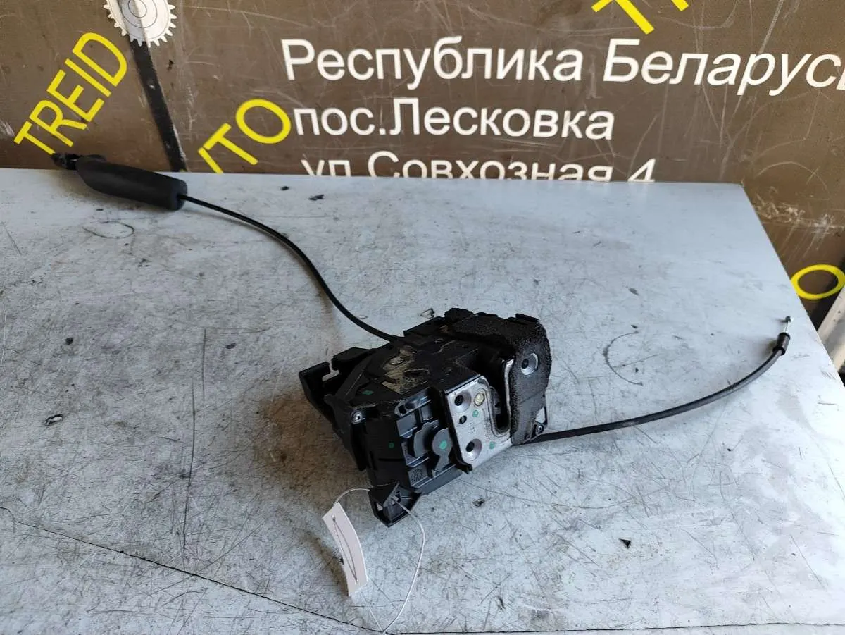 Замок двери передней правой Renault Grand Espace 3 поколение