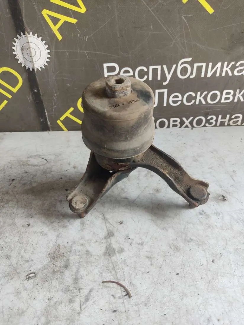 Подушка двигателя Toyota Sienna 3 поколение — фото 2
