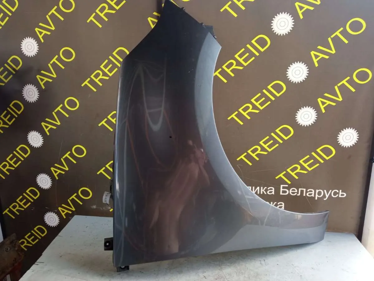 Крыло переднее правое Renault Scenic 3 поколение