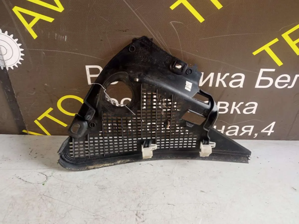 Решетка стеклоочистителя (Дождевик) Renault Scenic 3 поколение — фото 2