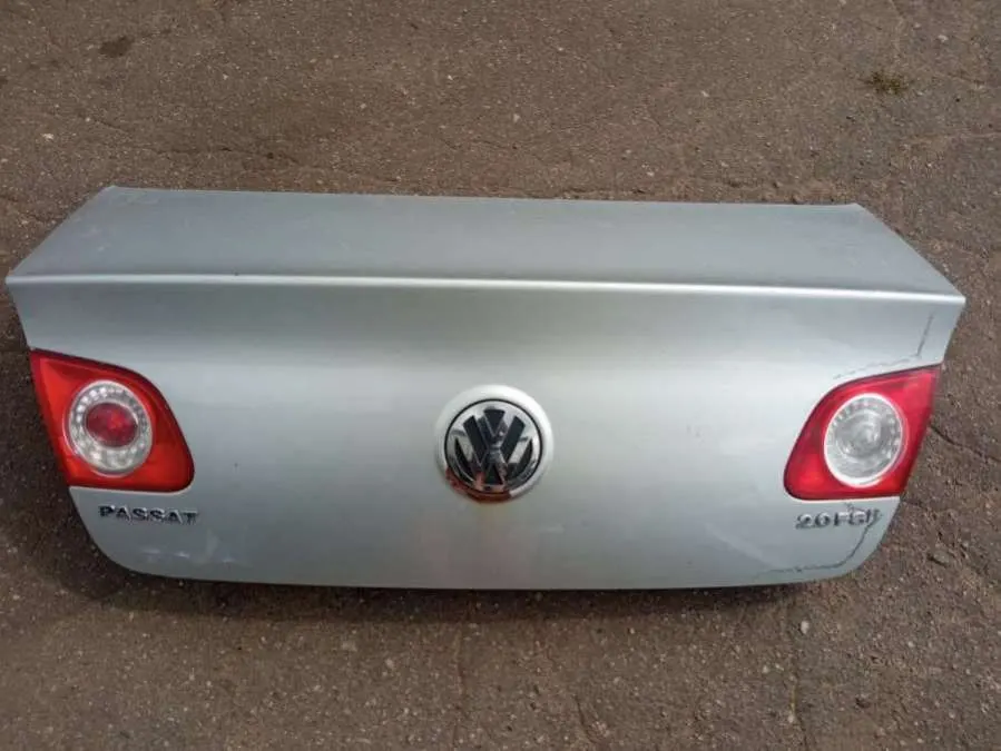 Крышка багажника (дверь 3-5) Volkswagen Passat (North America) B6
