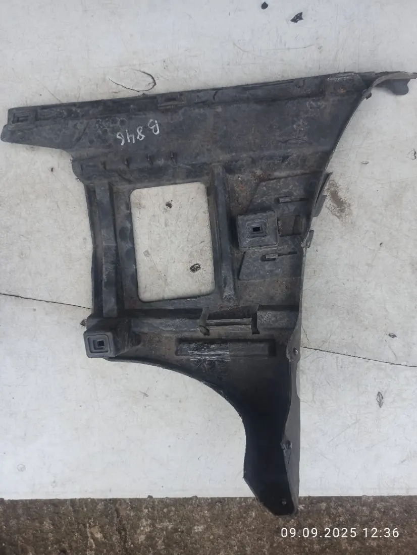 Кронштейн крепления бампера заднего Volvo V70 2 поколение 8648197