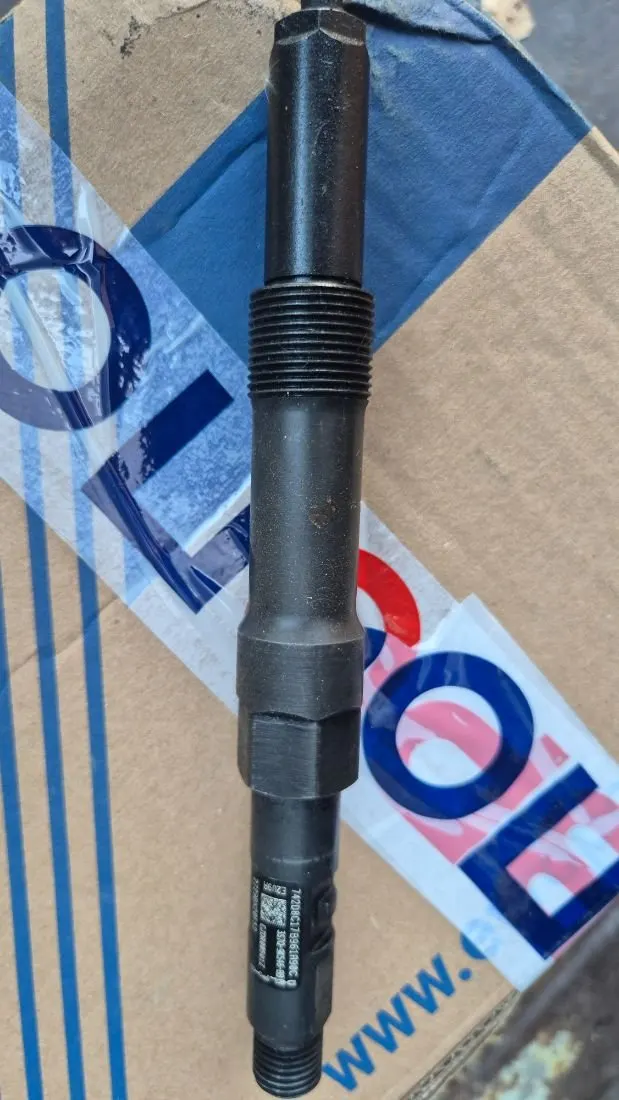 Форсунка бензиновая Ford Mondeo 3 поколение EJDR00501Z