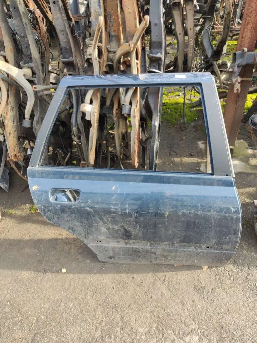 Дверь задняя правая Peugeot 406 1 поколение [рестайлинг]