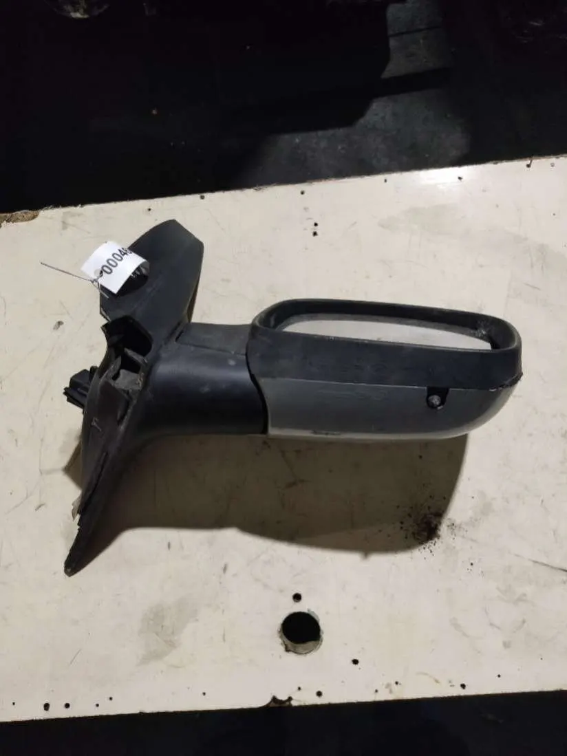 Зеркало правое Renault Scenic 2 поколение