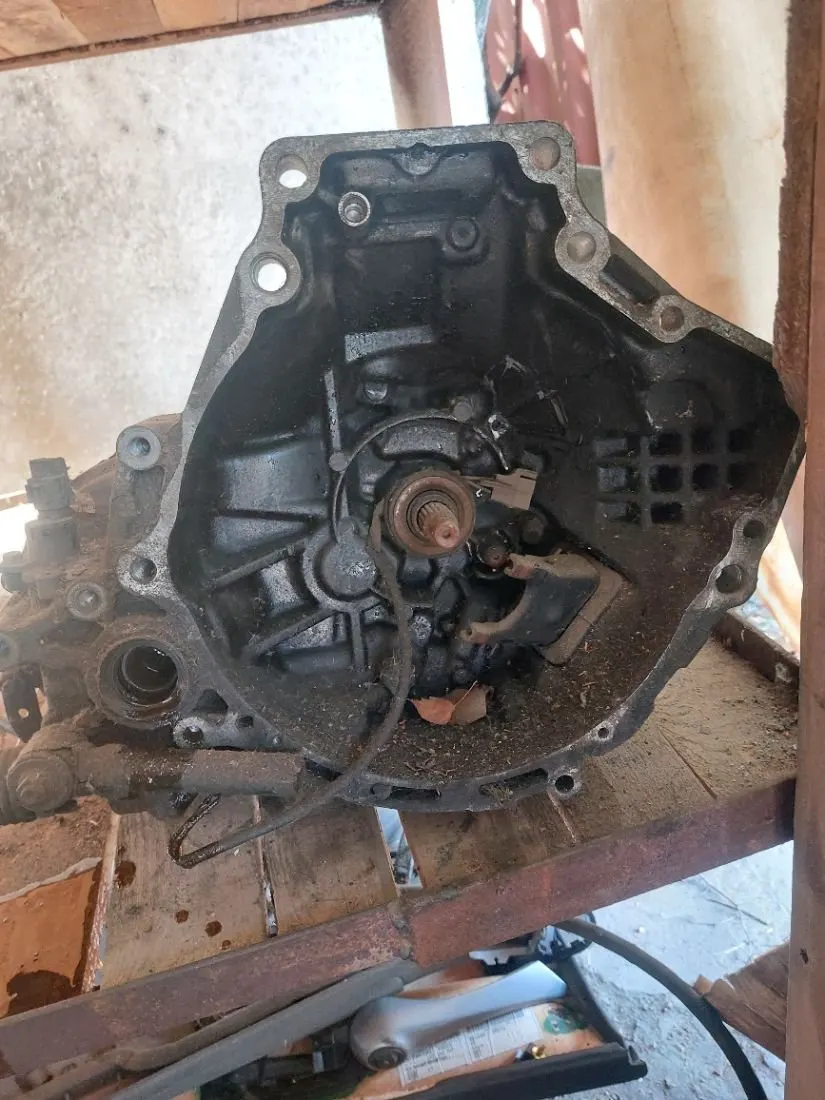 КПП (Коробка передач механическая) Mazda 323 4 поколение (BG)