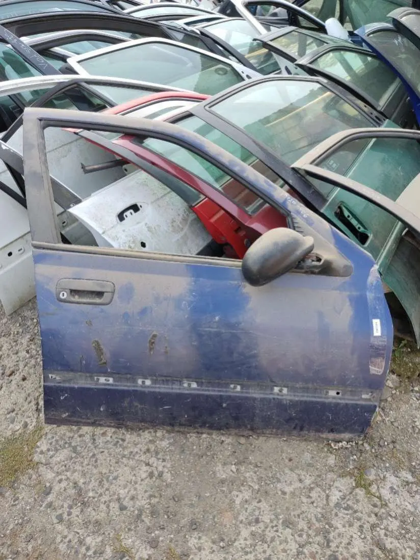 Дверь передняя правая Peugeot 406 1 поколение [рестайлинг]