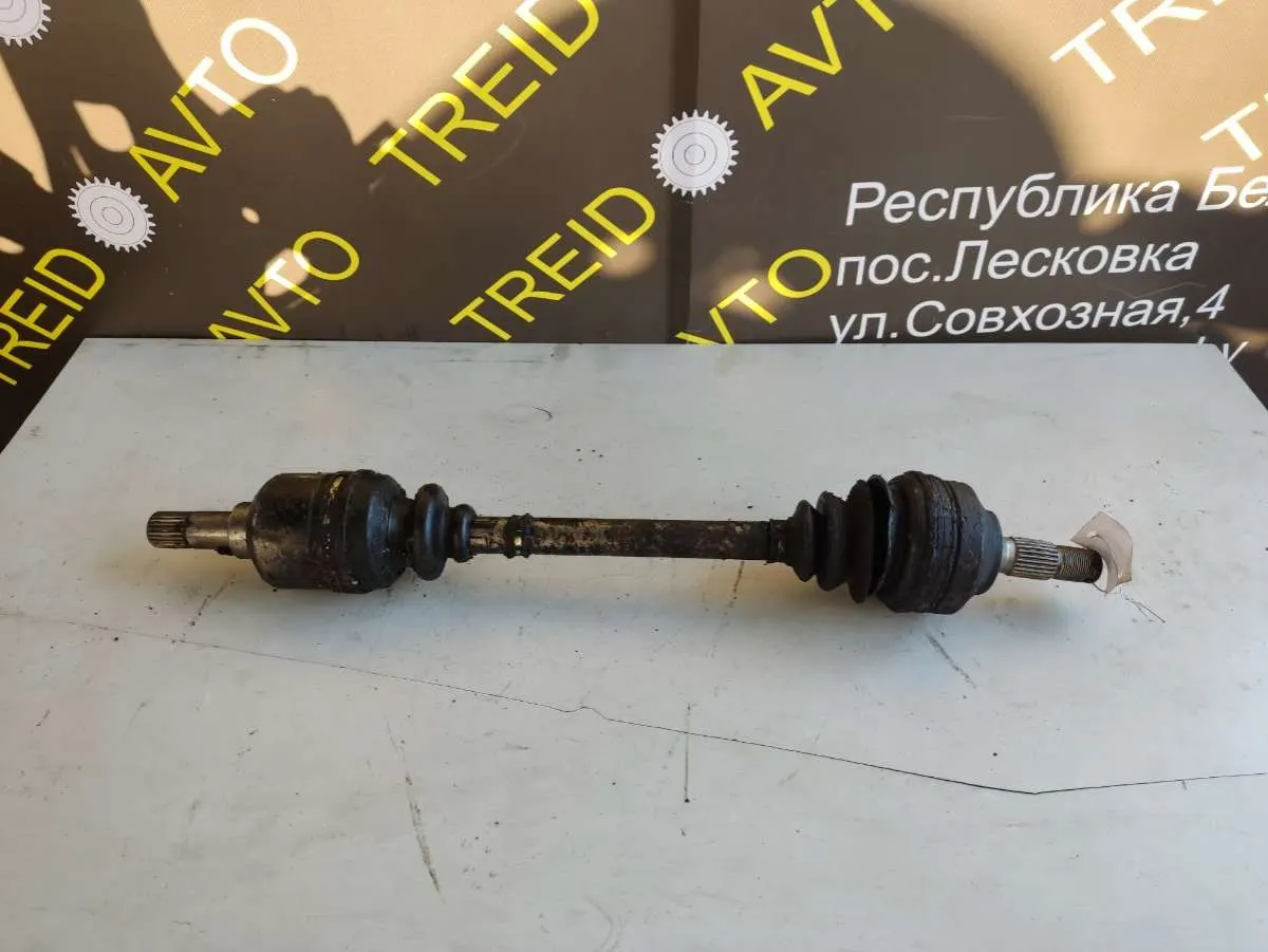 Полуось передняя левая (приводной вал, ШРУС) Peugeot 306 1 поколение
