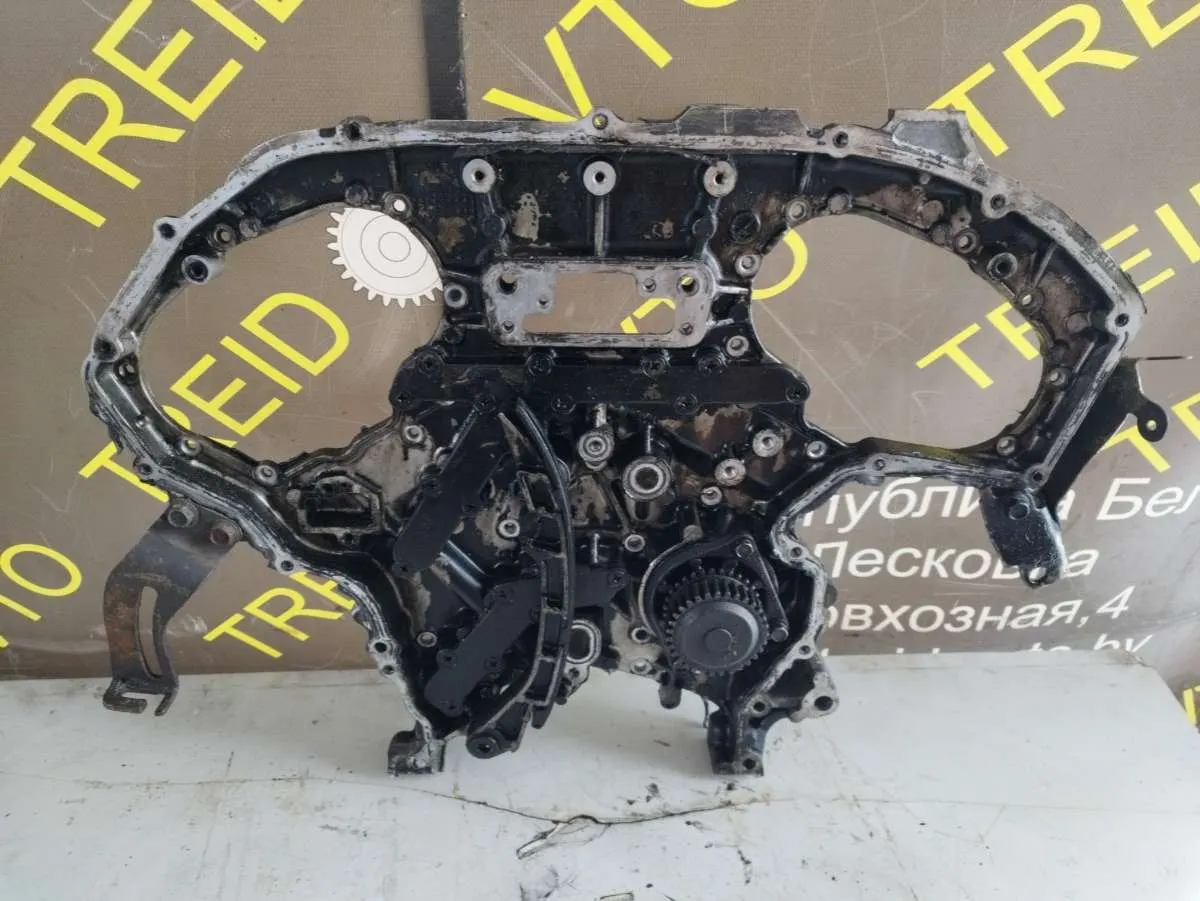 Крышка двигателя передняя Nissan Murano Z50