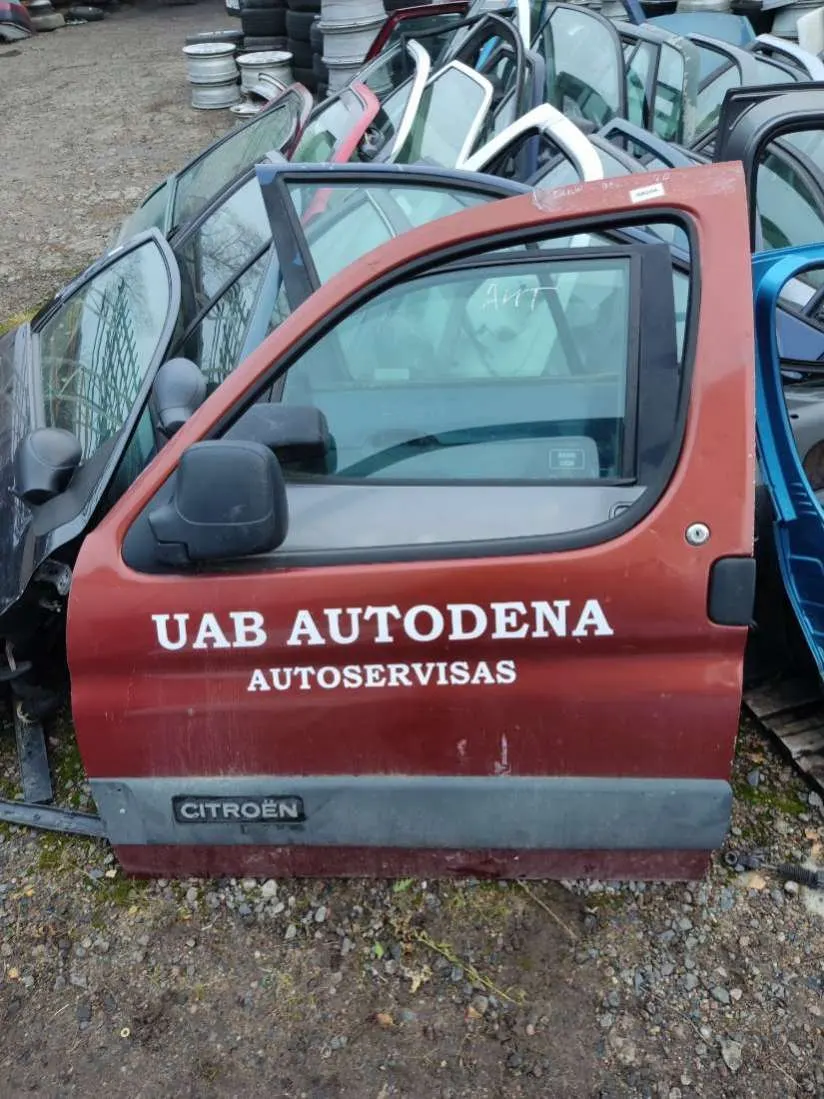 Дверь передняя левая Citroen Berlingo 1 поколение