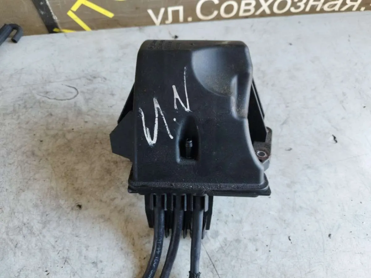 вакуумный ресивер Mercedes-Benz Sprinter A6510700668