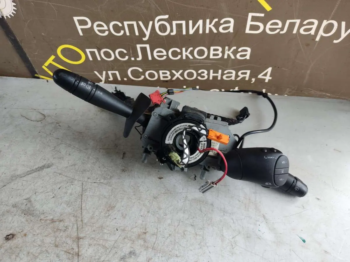 переключатель подрулевой (стрекоза) Renault Scenic 1 поколение 54034960A — фото 2