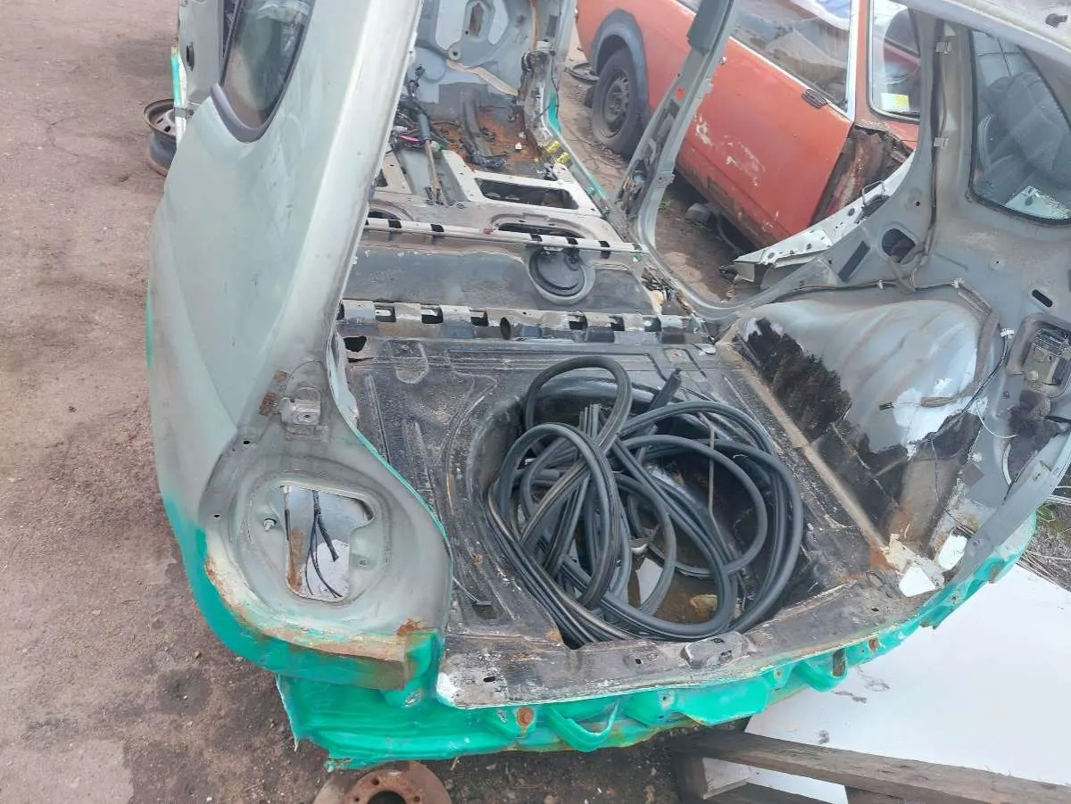 Панель кузова задняя Renault Scenic 1 поколение