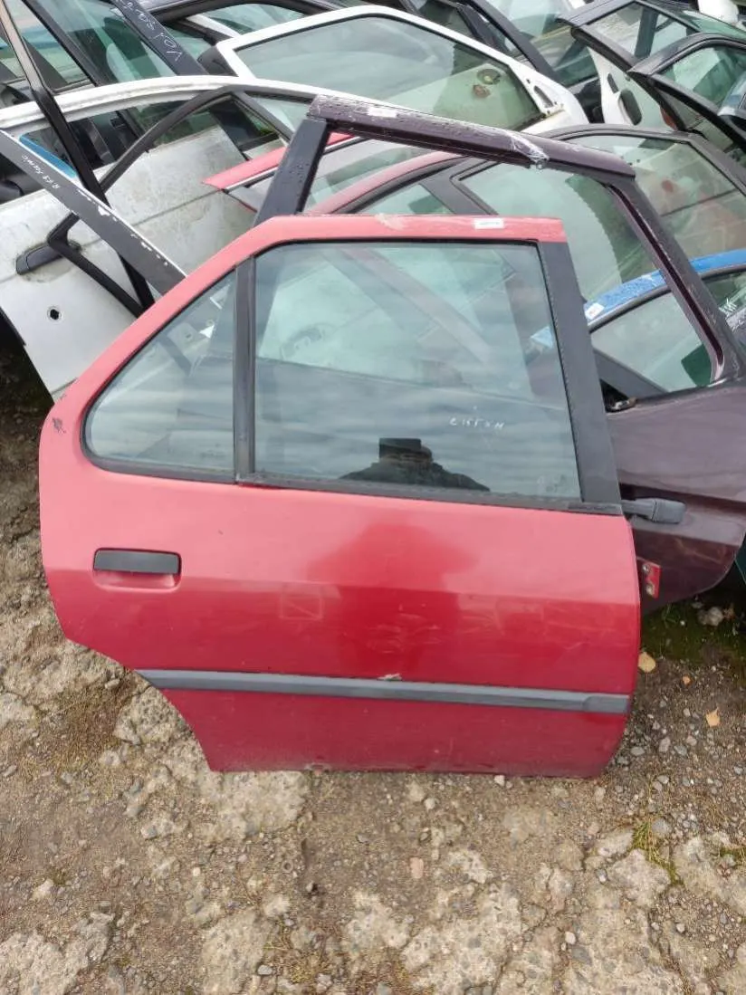 Дверь задняя правая Peugeot 306 1 поколение [рестайлинг]