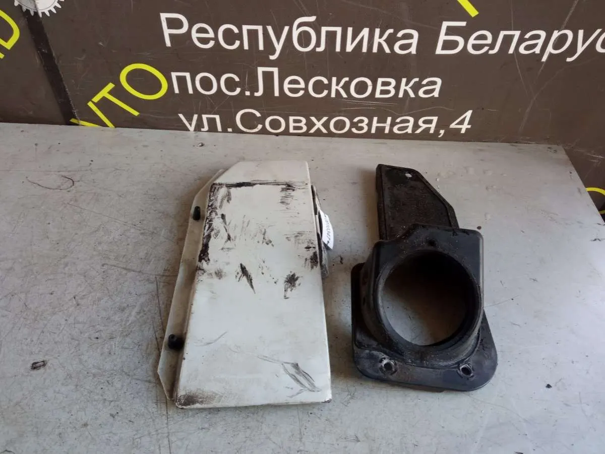 Лючок бензобака Mercedes-Benz Sprinter — фото 2