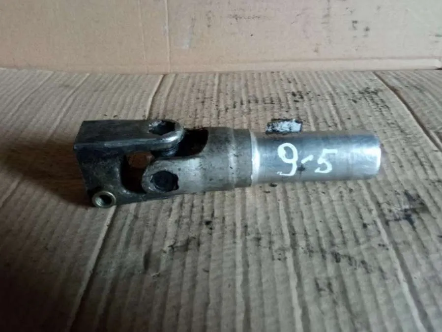 рулевой карданчик Saab 9-5 1 поколение