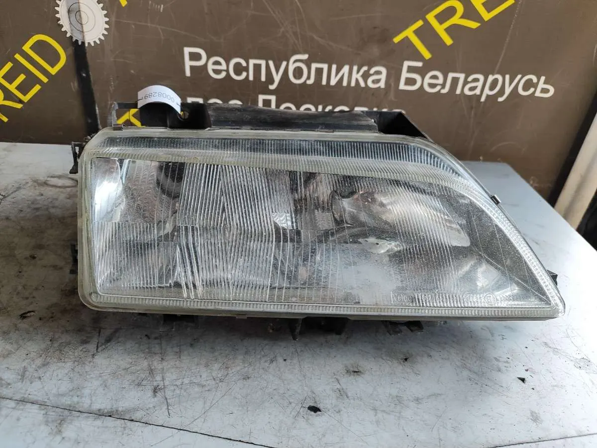 Фара передняя правая Citroen Xantia 1 поколение [рестайлинг]