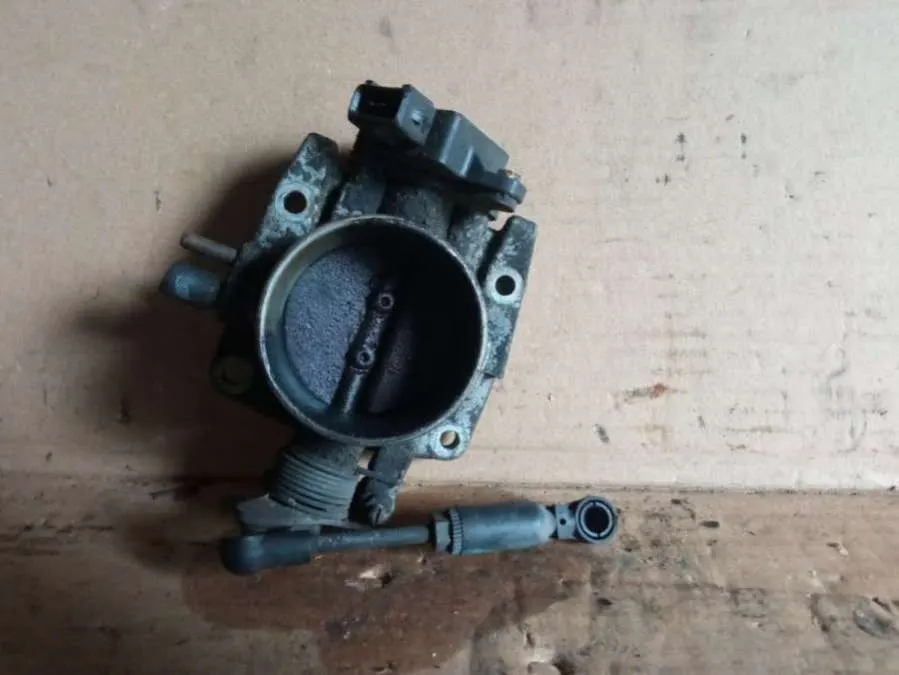 дроссельная заслонка Volvo 850 1 поколение